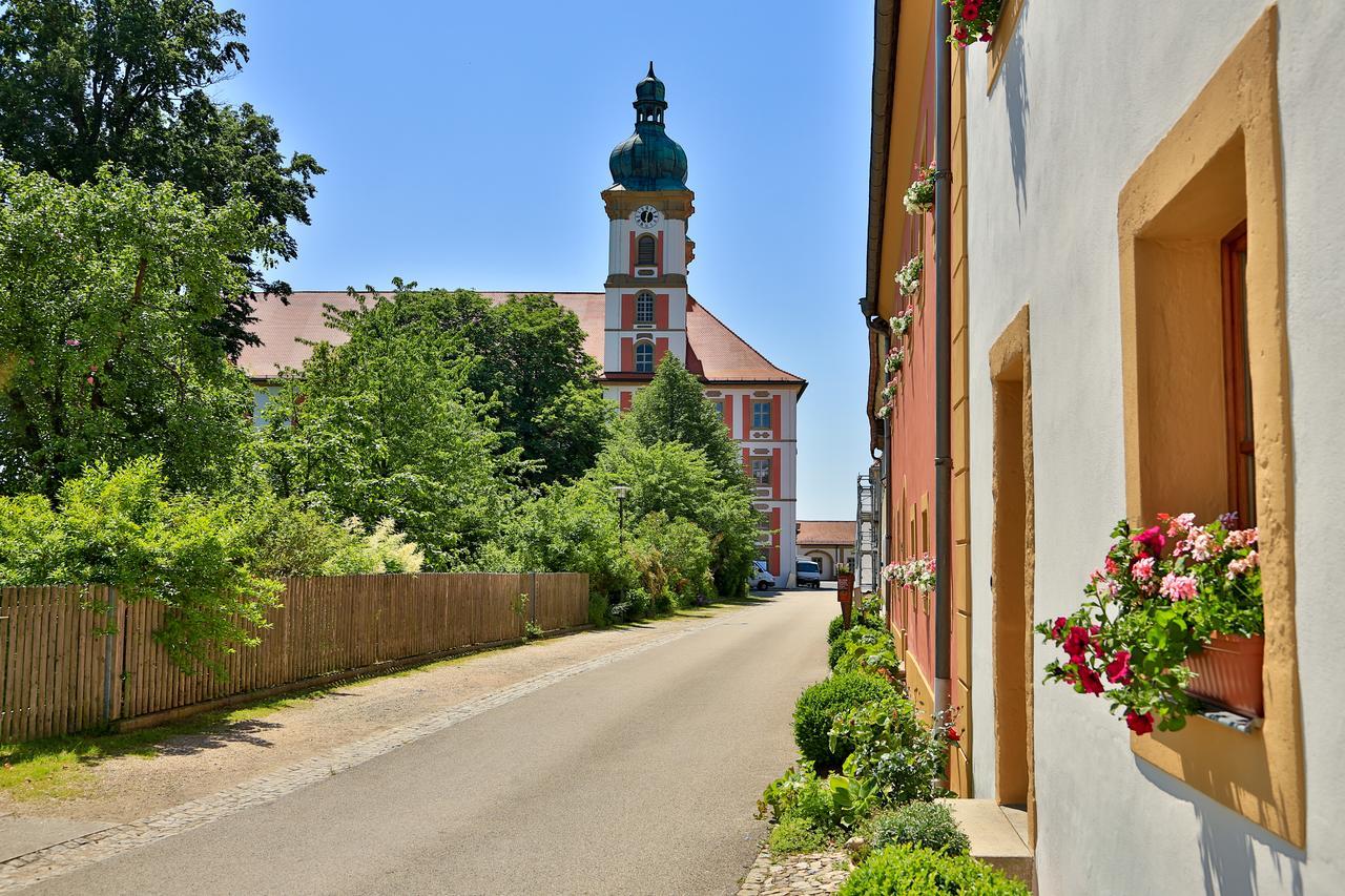 Hotel Kloster-Gasthof Speinshart Eschenbach in der Oberpfalz Extérieur photo